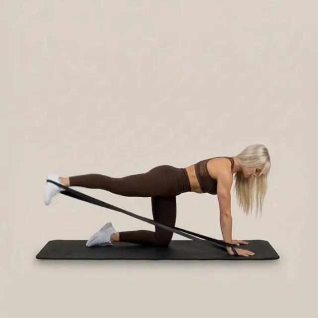 Banded Glute Kick — starting position