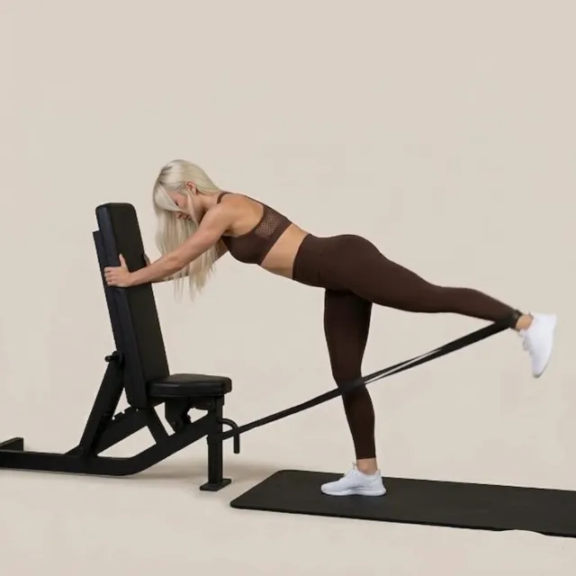 banded straight leg kickback — starting position