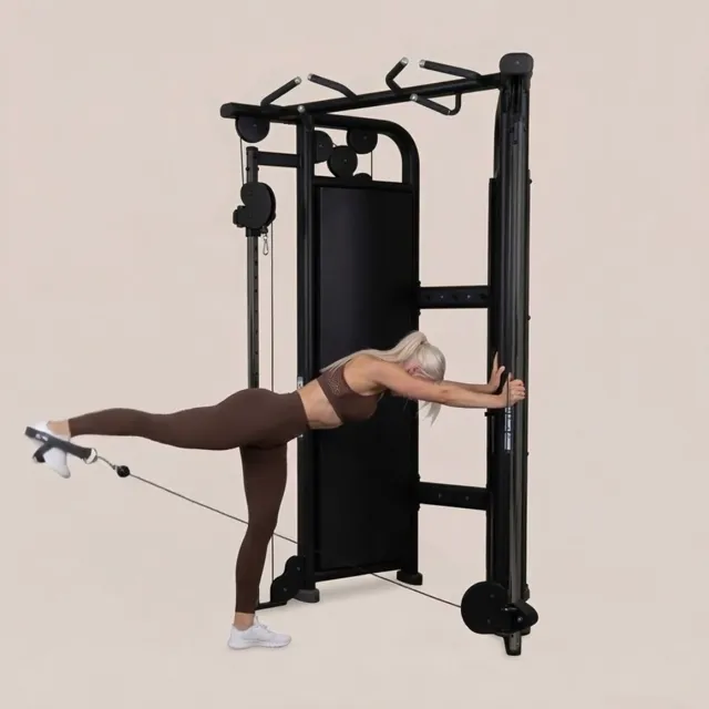 cable glute kickback — starting position