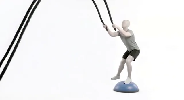 Bosu ball ile yanal battle rope adımlama — starting position