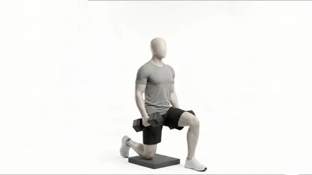 Dumbbell Kneeling Hammer Curl to Hammer Press — starting position