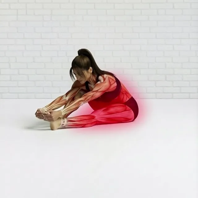 oturarak hamstring esnetme (tek bacak içe bükülü) — starting position