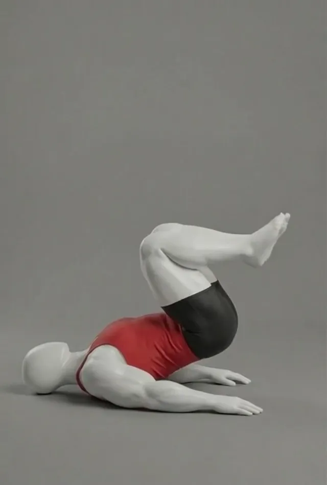 yarım reverse crunch — starting position